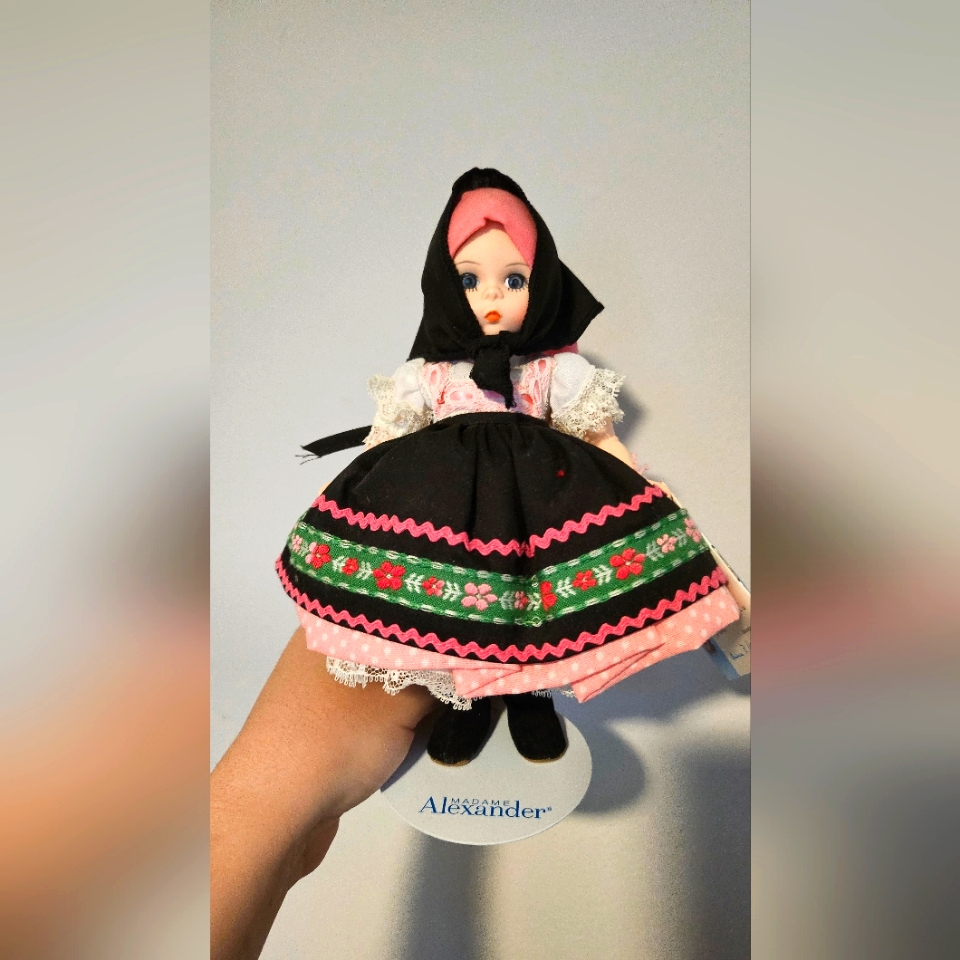 Yugoslavia 589 Madame Alexander Vintage Doll